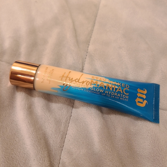 Urban Decay Stay Naked Hydromaniac Tinted Glow Hydrator #20 Light Neutral - Picture 3 of 5